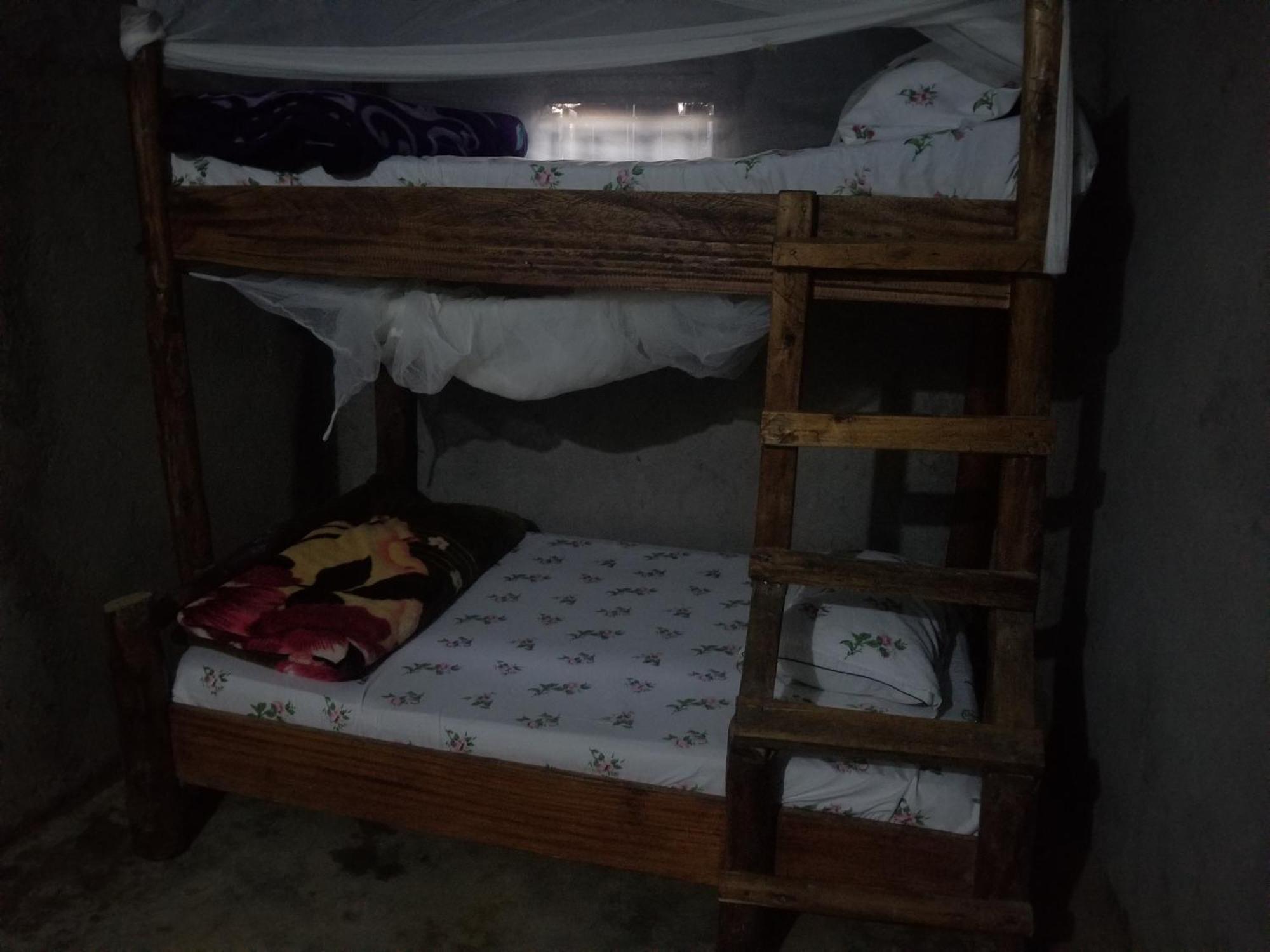 شقة Sipi Backpackers Kapchorwa الغرفة الصورة